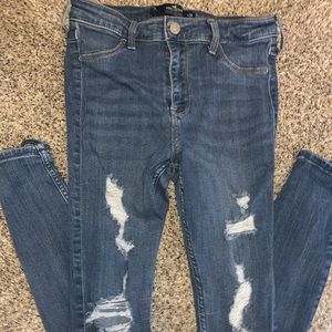 Hollister High Rise Skinny Jeans
